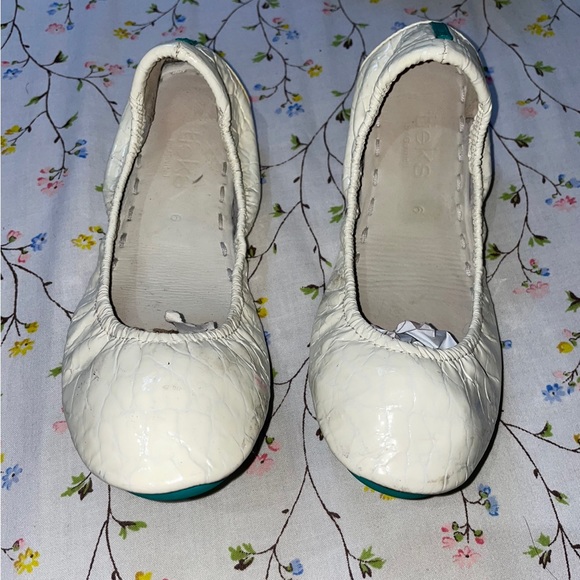 Tieks - Picture 2 of 14